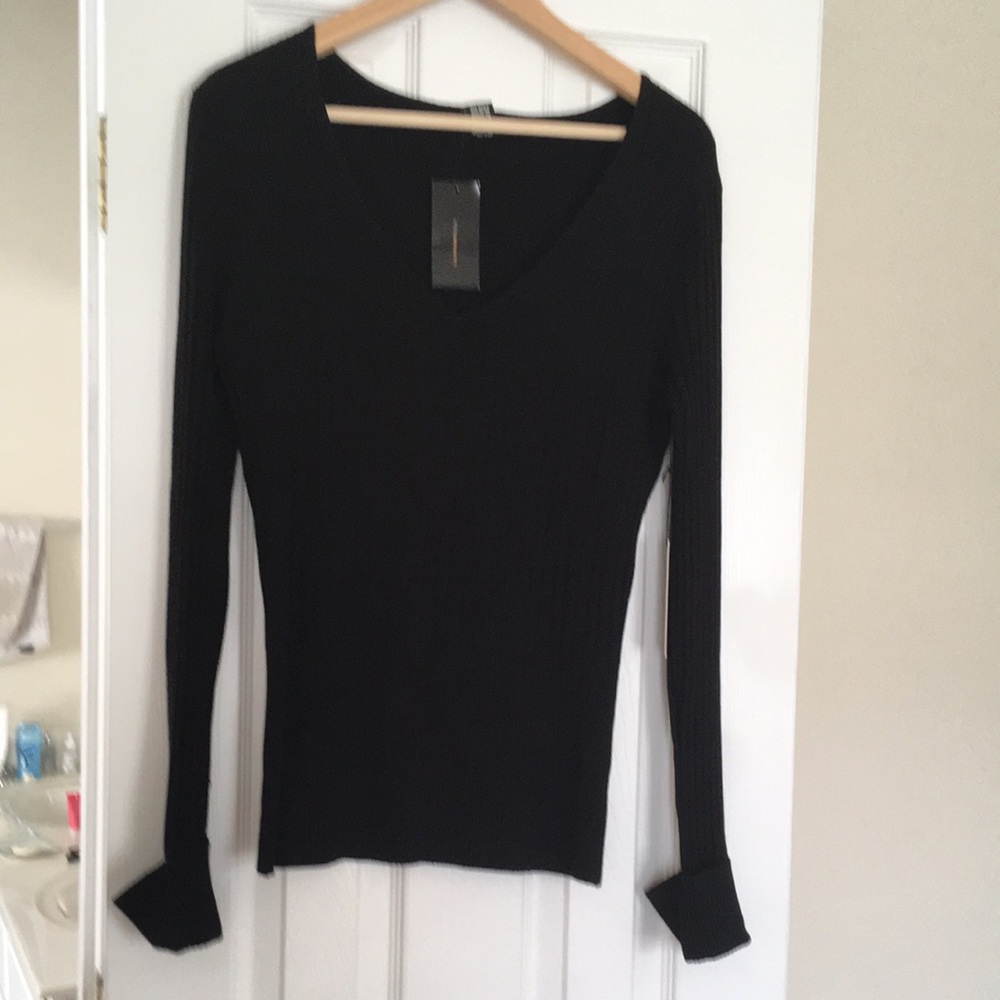 New never worn top